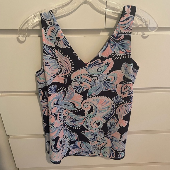 EUC Lilly Pulitzer Florin Reversible Sleeveless V-Neck Tank - Size XXS - Picture 4 of 5